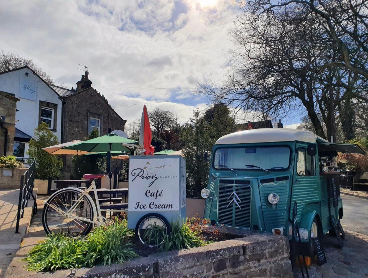 The Priory Bed and Breakfast Scorton  Eksteriør billede